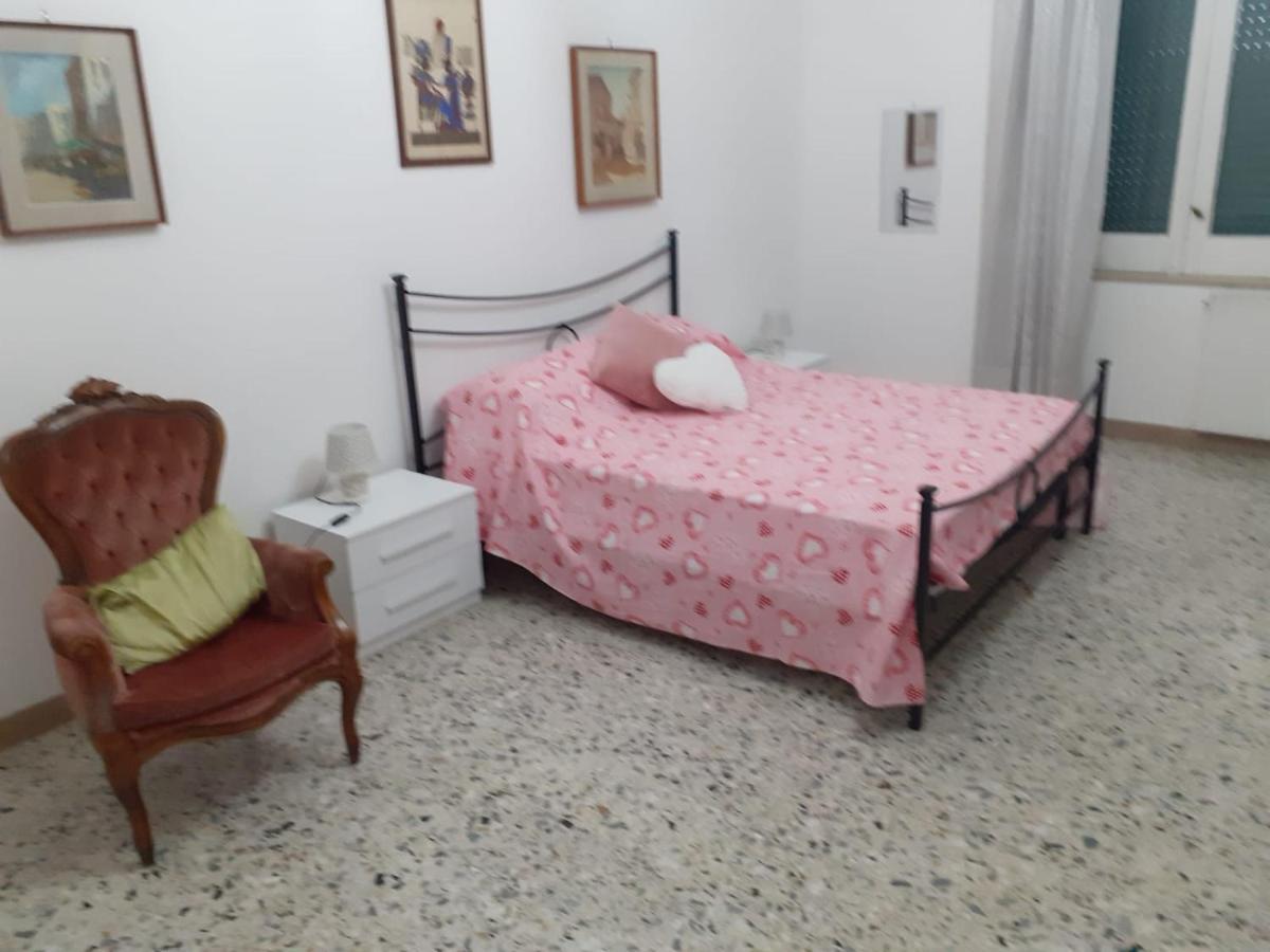 A Casa Di Adele Bed & Breakfast Caserta Dış mekan fotoğraf
