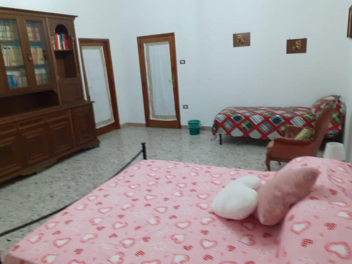 A Casa Di Adele Bed & Breakfast Caserta Dış mekan fotoğraf